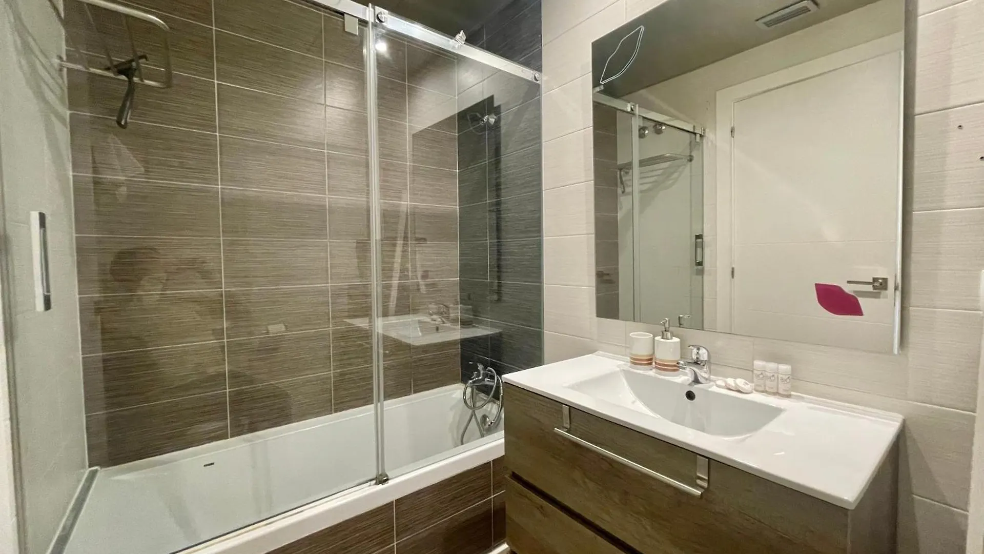 Valde Housing / Sa Caleta Y Playa / Parking Gratis Apartment Lloret de Mar